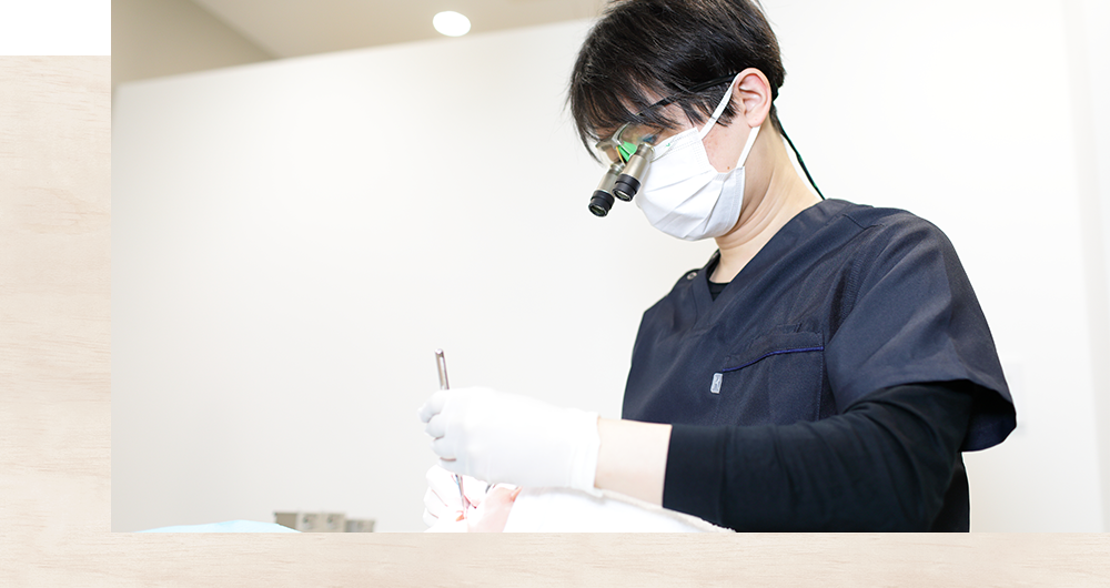 痛みの少ない歯科治療のご提供できるだけ削らない・抜かない治療 拡大鏡を使用したMI治療